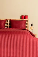 Nevresim Takımı, Çizgili Saten - Kırmızı İnci