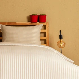 Nevresim Takımı, Çizgili Saten - Krem İnci