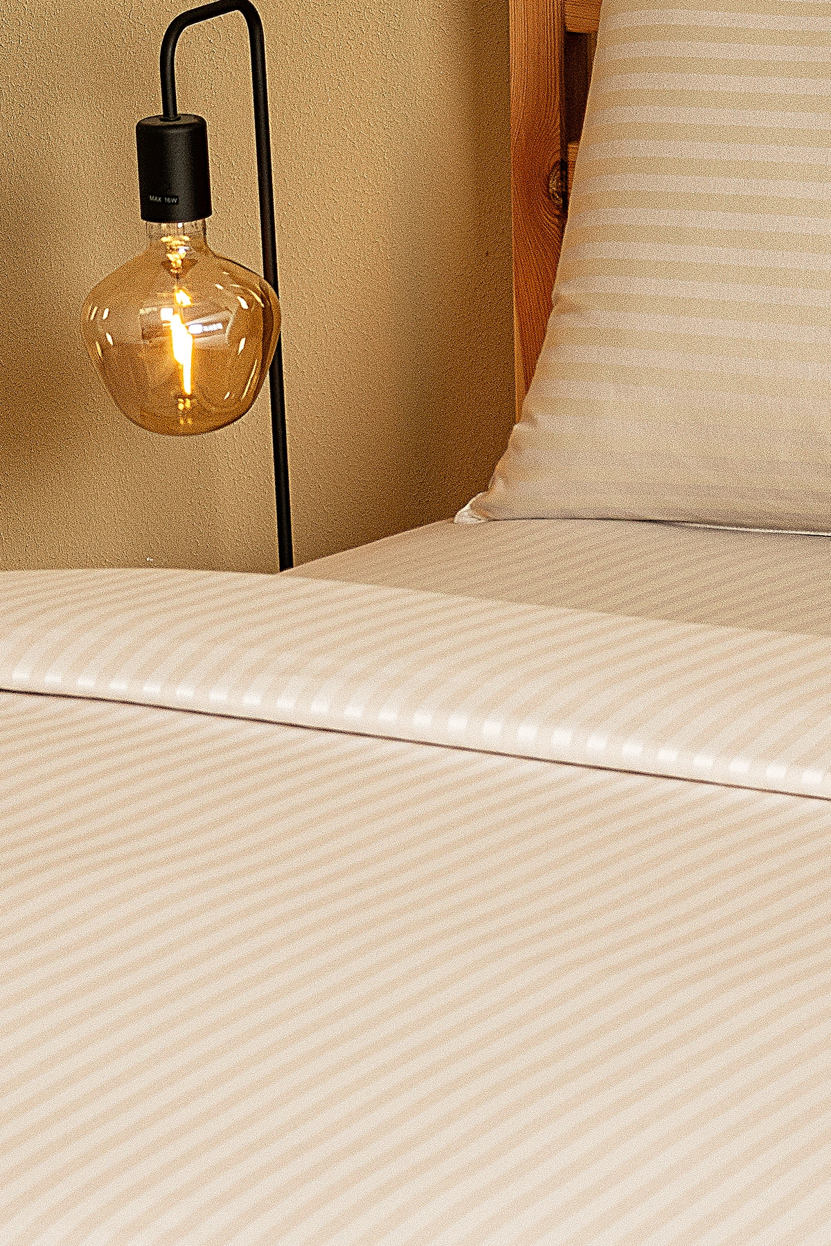 Nevresim Takımı, Çizgili Saten - Krem İnci - Görsel 3