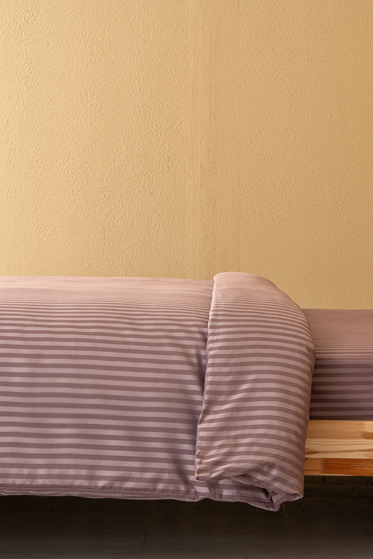 Nevresim Takımı, Çizgili Saten - Mor İnci - Görsel 4