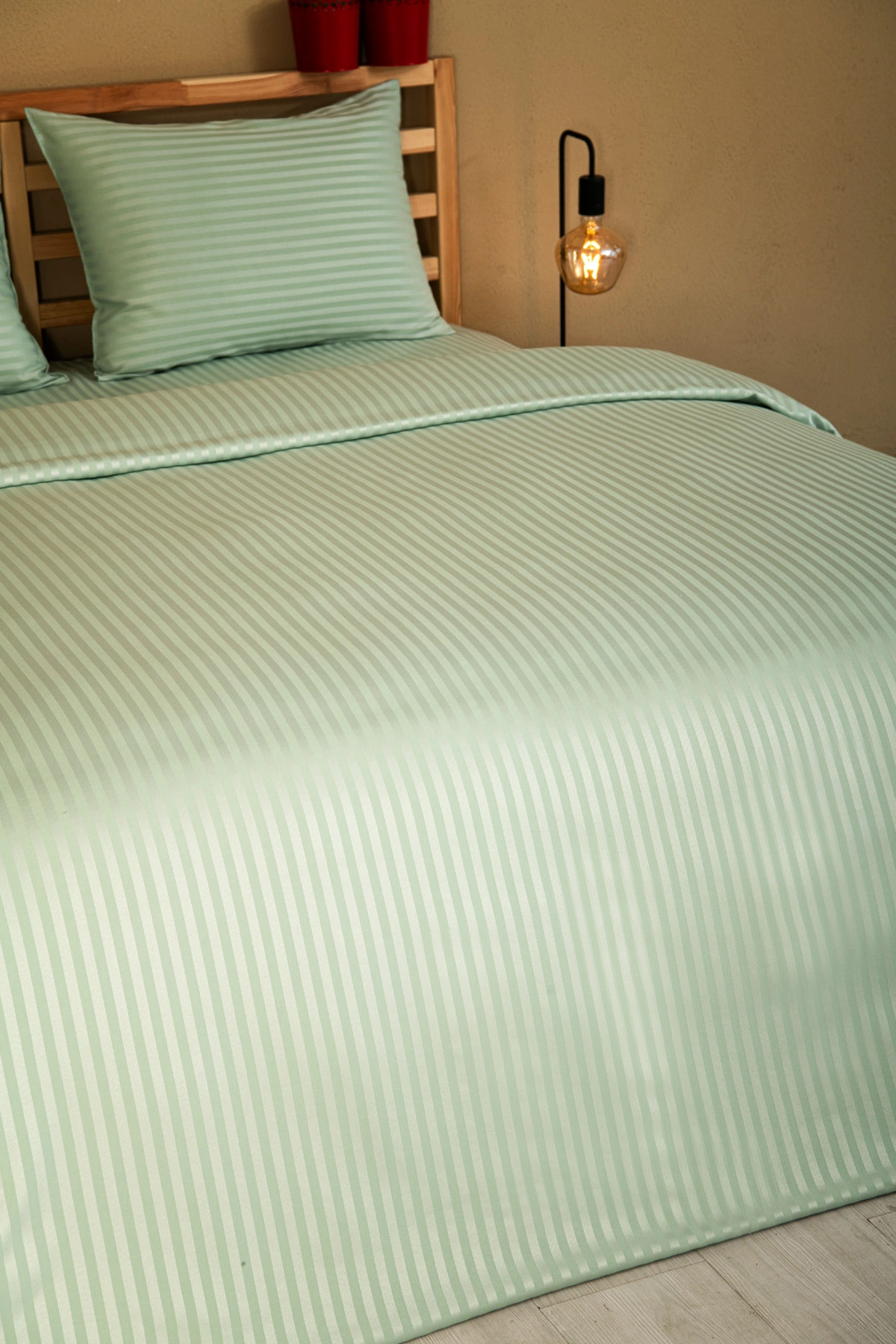 Nevresim Takımı, Çizgili Saten - Zümrüt İnci - Görsel 3