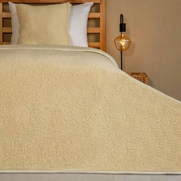 Yün Dekoratif Yatak Takımı - %100 Yün - Tüm Ebatlar - Ücretsiz Kargo