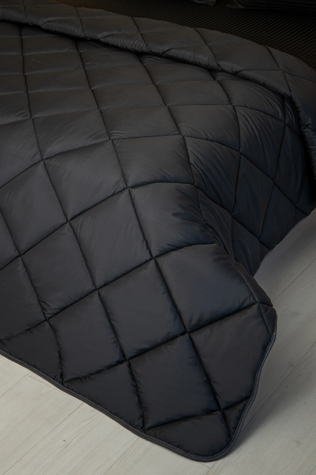 Yorgan, Microfiber - Kara İnci - Tüm Ebatlar - Görsel 4