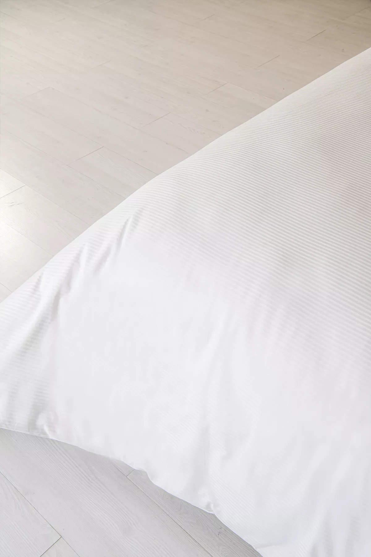 Nevresim Takımı, Çizgili Saten - 120 Tel - Tüm Ölçüler - Görsel 3